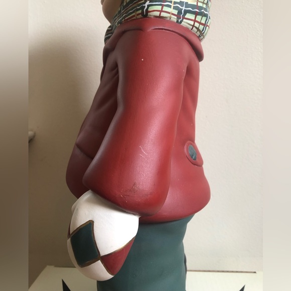 Beautiful Vintage Hand Painted Boy in Winter Attire Statue - Picture 9 of 12